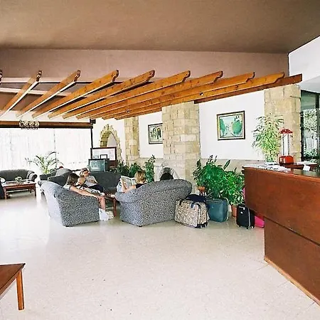 Apart-hotel Hilltop Gardens 3*
