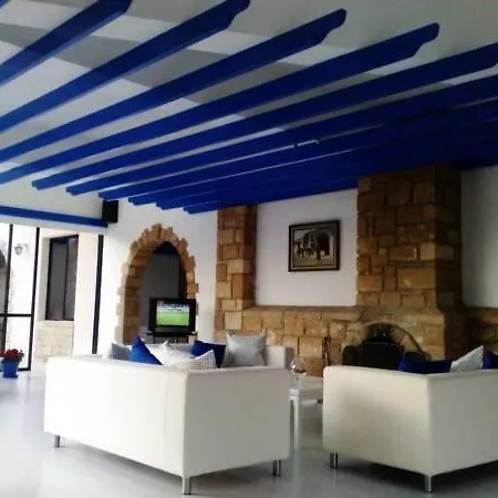Hilltop Gardens Apart-hotel 3*
