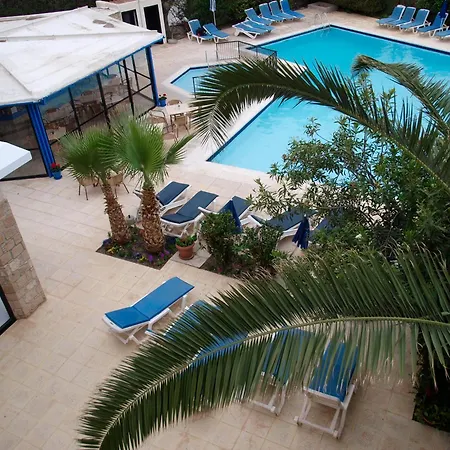 Apart-hotel Hilltop Gardens