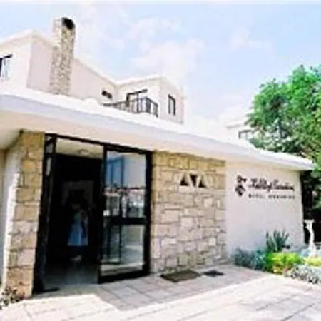 Apart-hotel Hilltop Gardens 3*